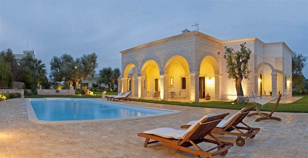 Donna Lucrezia Guest House Pezze Di Greco Exterior photo